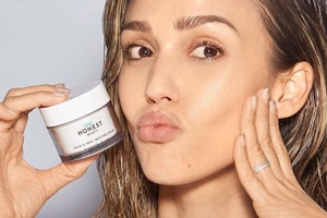 Jessica Alba makes honest fortune with $412m IPO debut 
