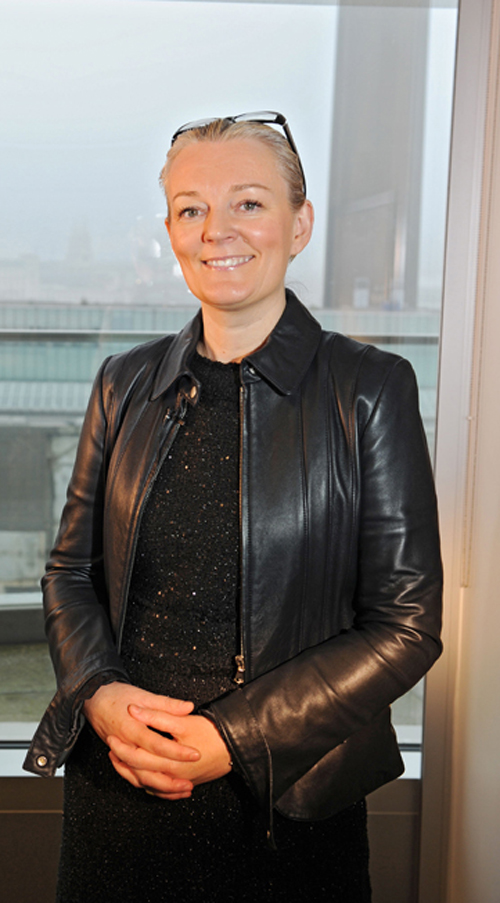 Jo Malone addresses CEW(UK) members about Jo Loves