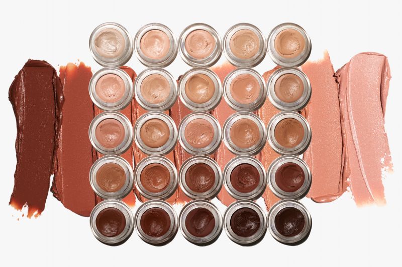 Jones Road Beauty changes concealer name over alleged similarities with Molly Sims’ YISE Beauty