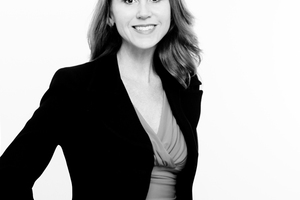 Julie Campbell of Pur Minerals talks about staying a step ahead of the mineral make-up market