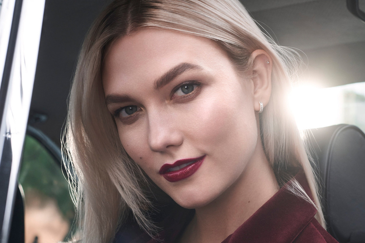 Karlie Kloss joins the Estée Lauder ambassador sisterhood  