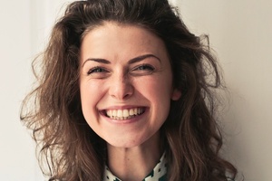 Kosé develops powder-coated agent to reduce the appearance of laugh lines in foundations