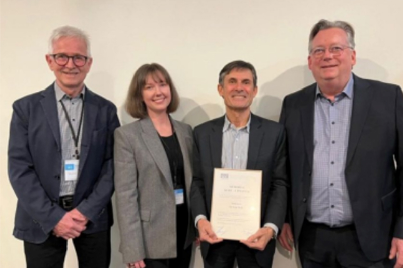 Kurt J. Pfeiffer Award for Fred Zülli