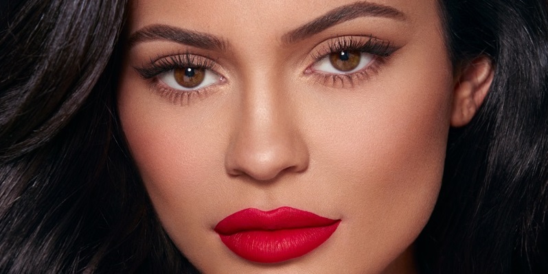Kylie Cosmetics’ new Gloss Drip launch sells out within 24 hours