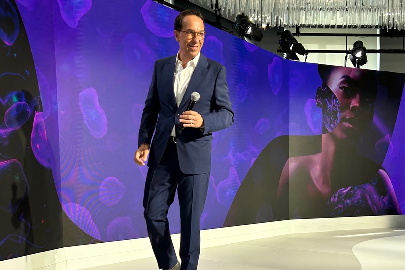 L’Oréal CEO expresses interest in early access to Gucci licence