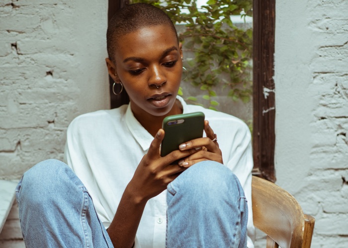 L’Oréal invests in social selling platform Replika Software