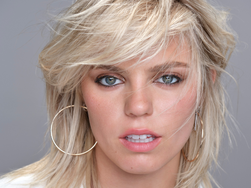 L’Oréal Paris taps Reneé Rapp as new Global Ambassador