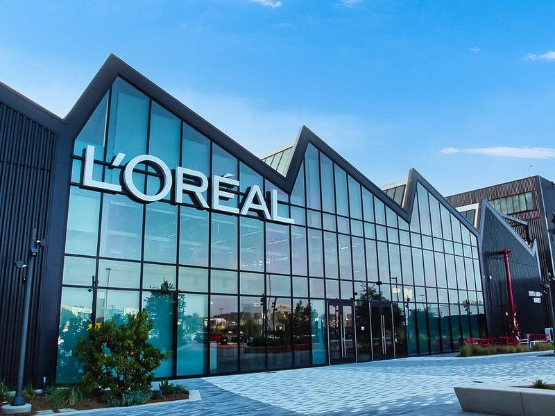 L’Oréal sells €3 billion of Sanofi stock back to pharmaceutical group