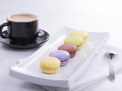 Lancôme serves coffee and macarons in new pop-up