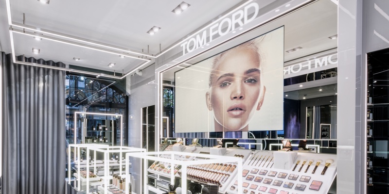 Lauder sales dip in Q2 2023 amid a slump in China tourism