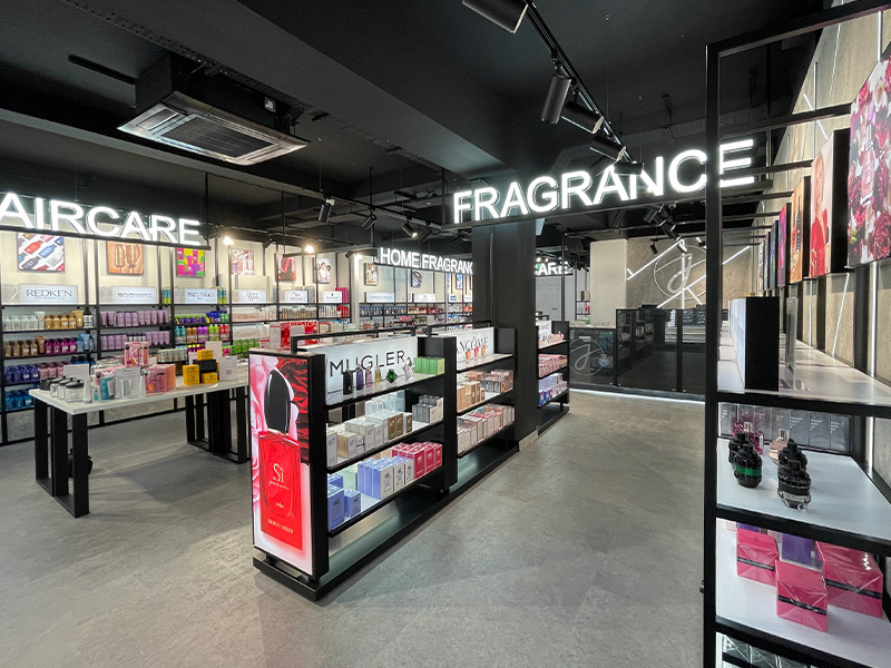 Leading beauty retailer Justmylook opens their first retail store