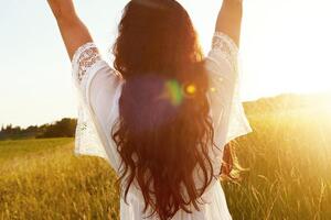 Let's hear it for the curls: Ingredients and formulations for textured hair