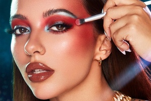 Little Mix’s Jade Thirlwall steps out for Beauty Bay with cosmic collaborative palette  