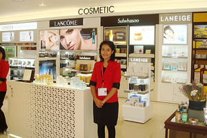 Lotte Duty Free expands in Seoul as shoppers surge