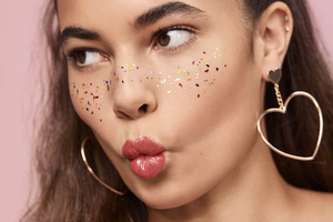 Love Island drives glitter sales up 321%, despite ocean health warnings 