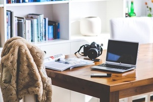 Luxury brands urged to improve online service