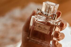 LVMH Beauty switches to carbon-negative packaging for luxury brands 