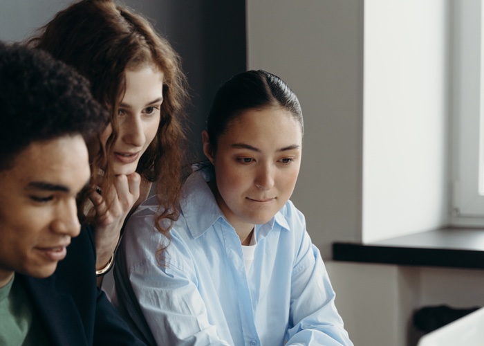 LVMH wants to expand Italian workforce by 2,000 by 2025
