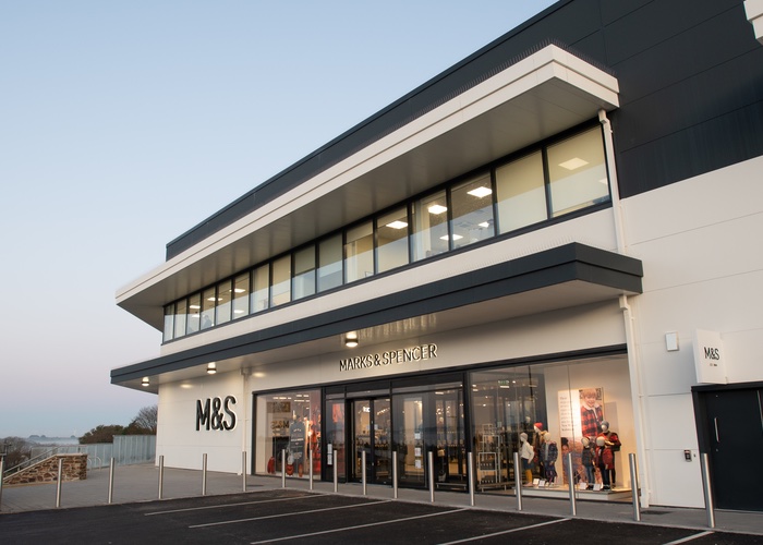 M&S slashes 7,000 jobs from workforce
