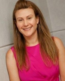 MAC Cosmetics employs new Senior VP Consumer Marketing 
