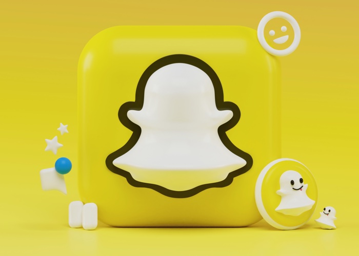 MAC fans can now buy beauty products through Snapchat 