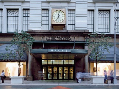 Macy's introduces PayPal payment option across stores