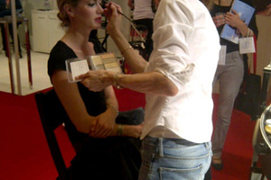 Make Up in Paris 2012 attracts crowds with interactive ‘animations’