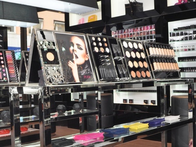 Make Up Store in retail revamp