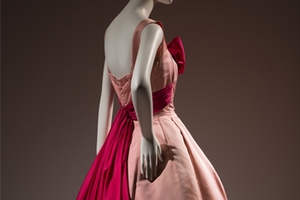 Mary Kay is tickled pink at the launch of NYC fashion exhibition at FIT
