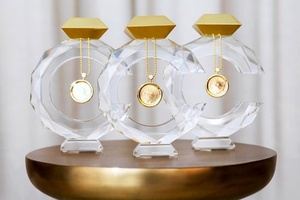 Mary Kay wins Best Pinterest, YouTube and App awards