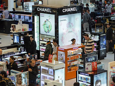 Meet the Retail Consultants at Fenwick and P&O Ferries