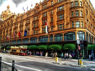 Meet the Retail Consultants at Harrods and Harvey Nichols