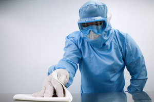Modular cleanroom supports scale-up of cosmetic microneedle production