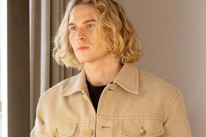 Monday signs celebrity hairstylist Patrick Wilson as first-ever male ambassador
