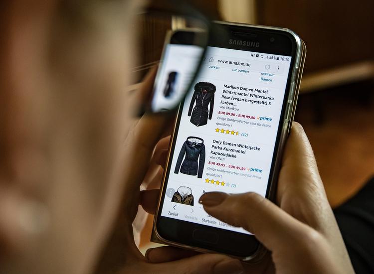 More than half of retail customers favour online window shopping over in-store