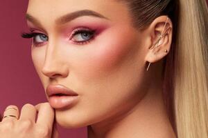 Morphe taps TikTok star Meredith Duxbury for new blush collection