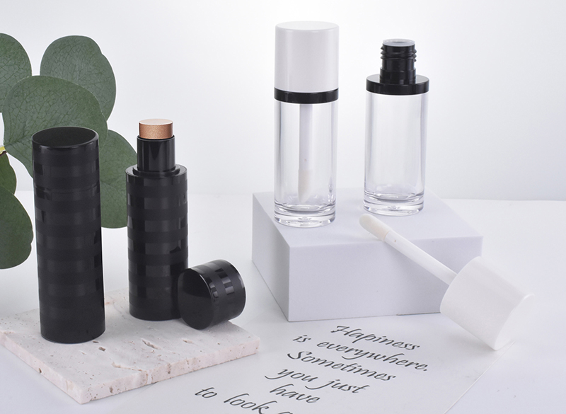 Multi-purpose makeup packaging solution from liquid foundation to concealer stick