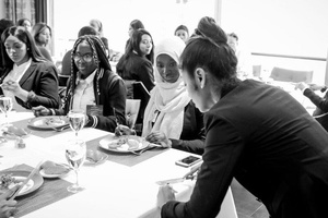 Napkins at the ready: L’Oréal hosts dining etiquette class for women
