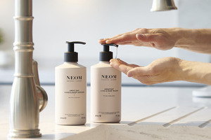 Neom Organics take advantage of Spectra’s recycled Roma pack