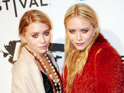 New distributor named for Olsen twins' fragrances
