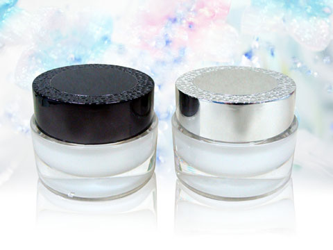 New jar concept in a non-traditional design guaranteed to stand out