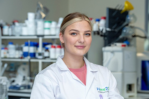 New junior chemist for Here2Grow