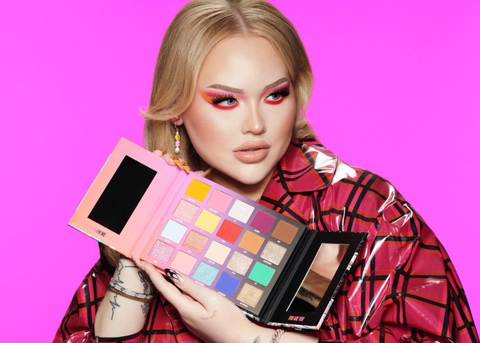 NikkieTutorials shows off new make-up partnership with Beauty Bay 
