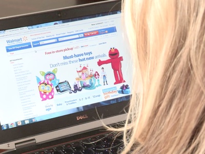 Online sales up 16% at Walmart