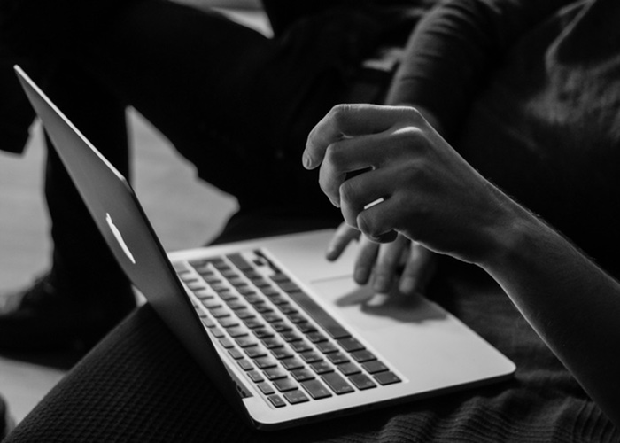 Online shopping tipped to reach 53% of sales by 2028 
