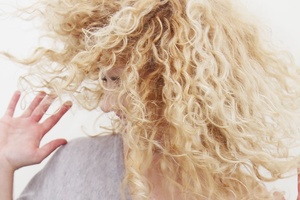 Only Curls makes official UK debut
