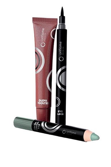 Oriflame gets 60s styling