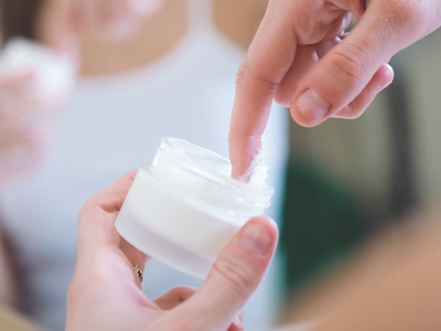 Premium skin care sales outperform make-up in the US 

