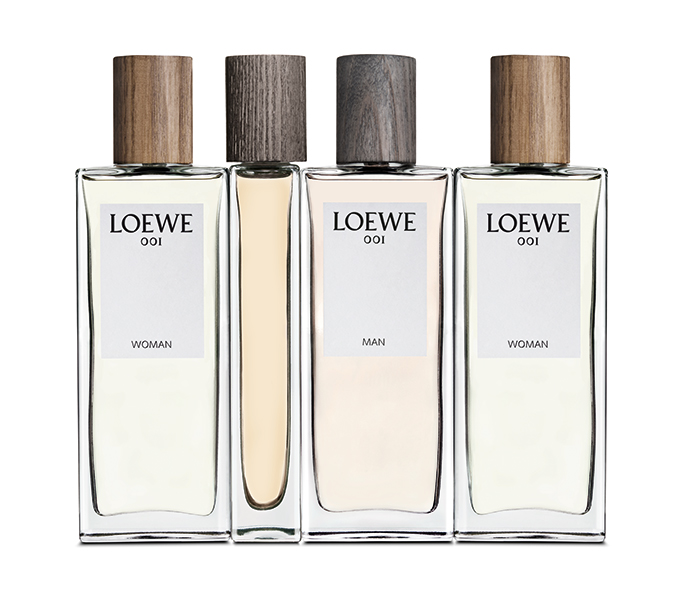 Pujolasos gives a touch of sensuality to the new perfumes Loewe 001