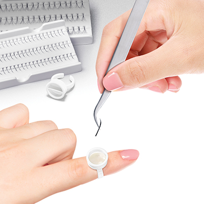 Qosmedix introduces disposable eyelash glue rings